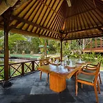 Villa Samaki